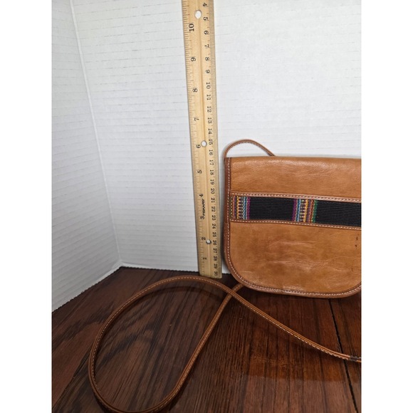 Vintage Tan Leather Crossbody Bag Woven Textile Accent Boho Small Saddle Purse - Picture 7 of 7
